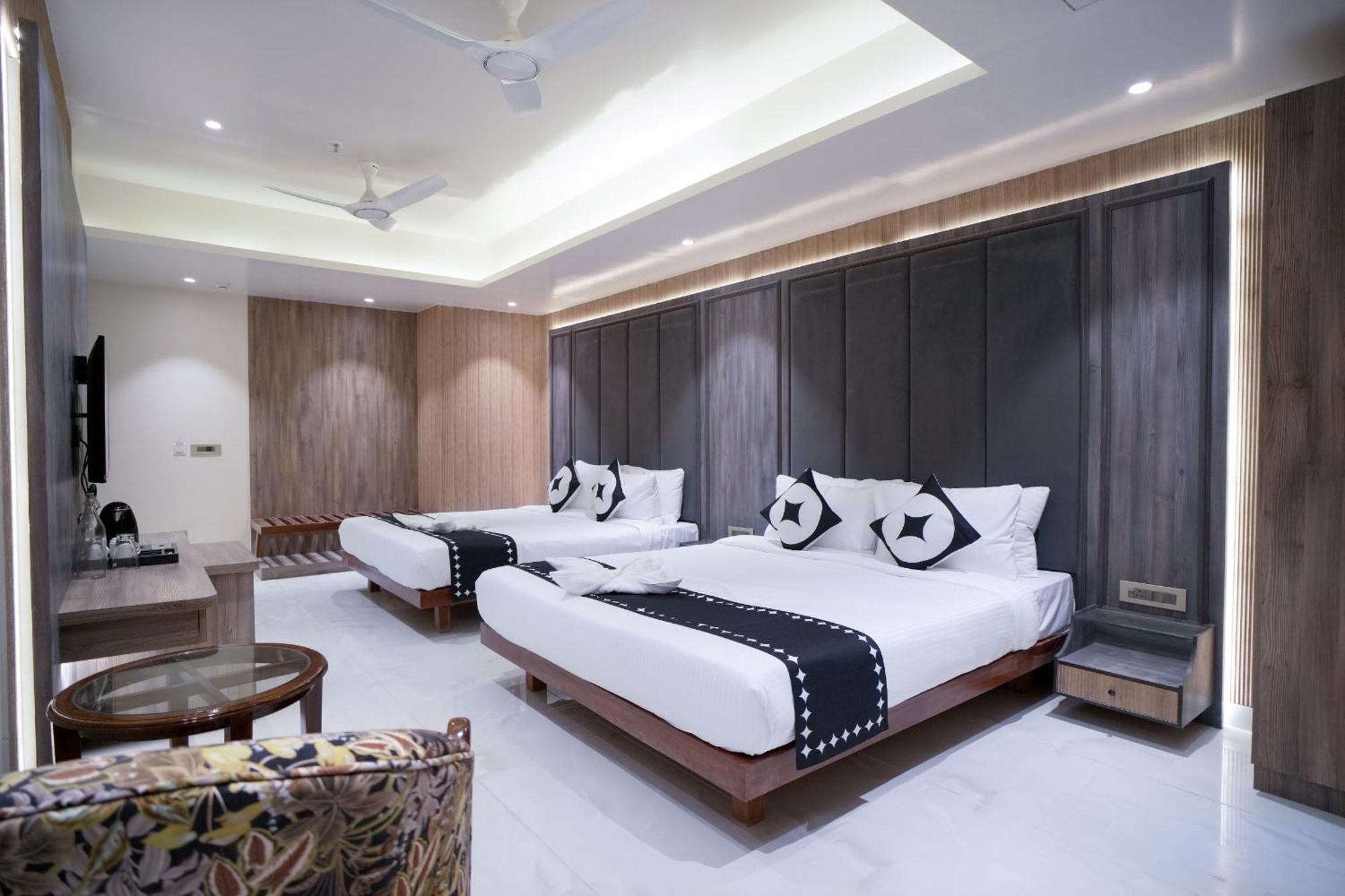 Hotel Ivy Plaza Near Igi Airport New Delhi Luaran gambar